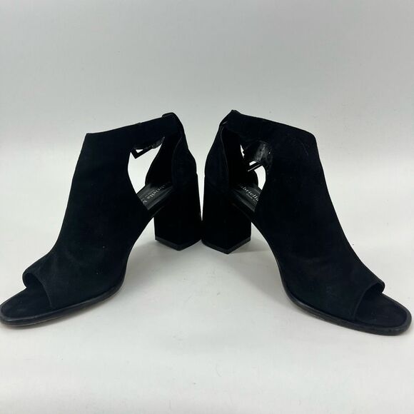 Gabriella Michael‎ Women's Black Suede High Vamp Buckle Sandal 39/8.5 - Picture 8 of 9